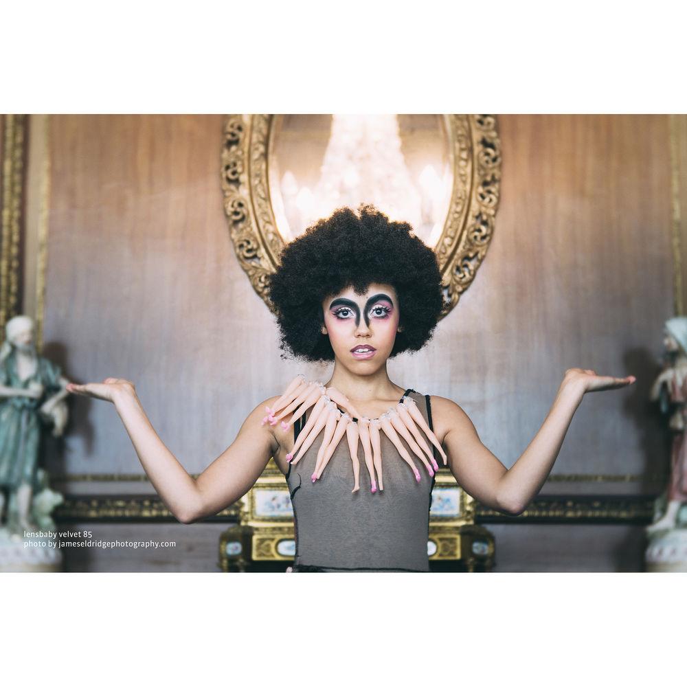 Lensbaby Velvet 85mm f 1.8 Lens for Samsung NX