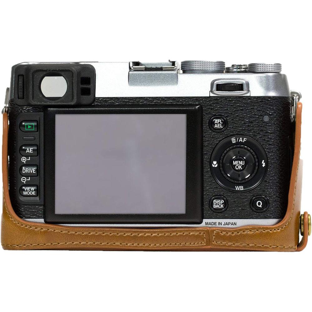 MegaGear Ever Ready PU Leather Half Case for Fujifilm X100S