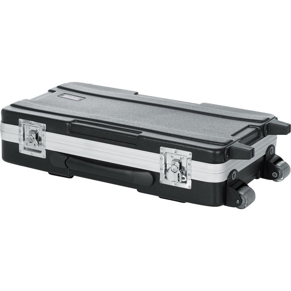 Gator Cases G-MIX-12x24 Rolling ATA Mixer Case with Lockable Recessed Latches and Pull-out Handle, Gator, Cases, G-MIX-12x24, Rolling, ATA, Mixer, Case, with, Lockable, Recessed, Latches, Pull-out, Handle
