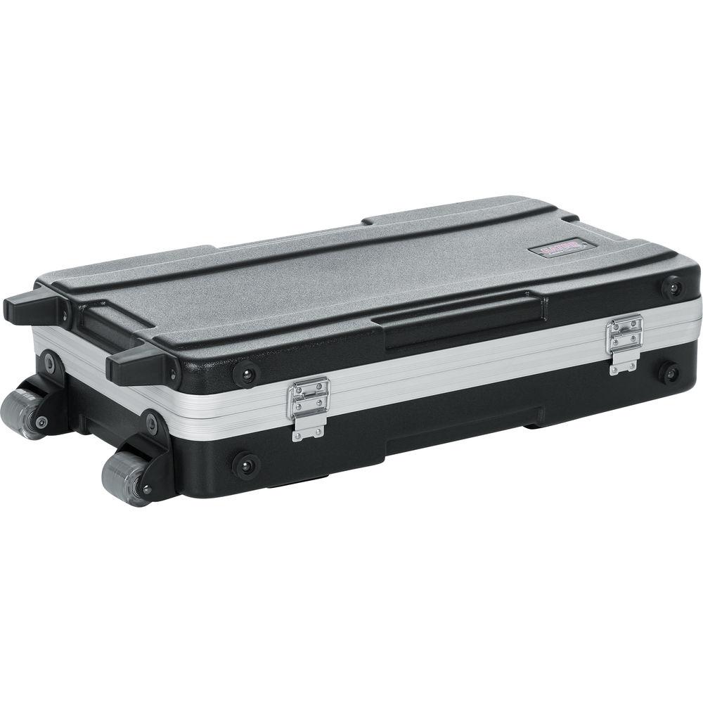 Gator Cases G-MIX-12x24 Rolling ATA Mixer Case with Lockable Recessed Latches and Pull-out Handle, Gator, Cases, G-MIX-12x24, Rolling, ATA, Mixer, Case, with, Lockable, Recessed, Latches, Pull-out, Handle