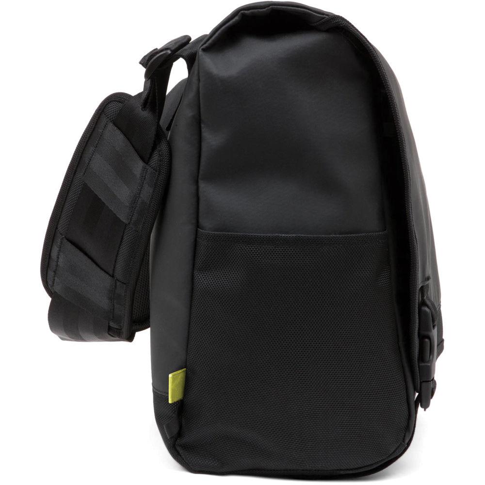 Incase Designs Corp Range Messenger Bag for 15" MacBook Pro