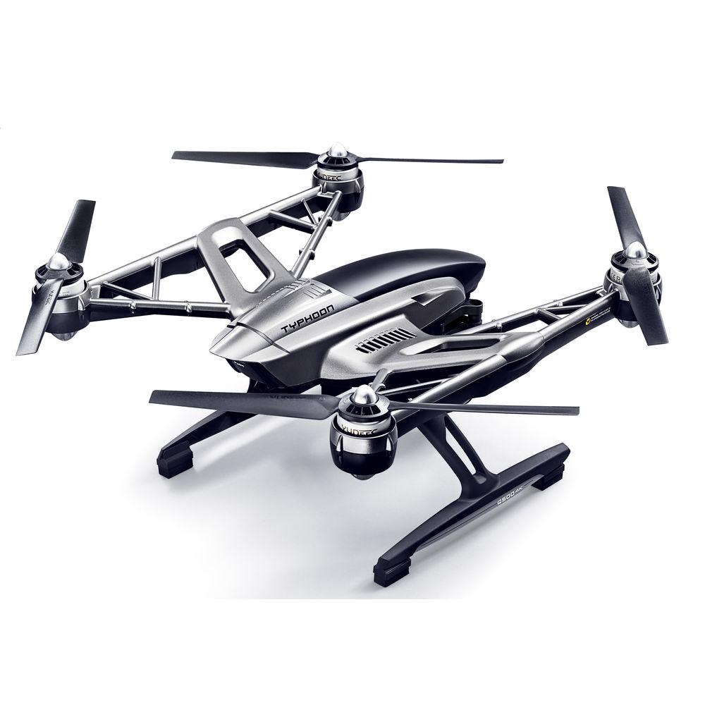 YUNEEC Q500 4K Typhoon Quadcopter with CGO3 Camera, SteadyGrip, and Camera Aluminum Case