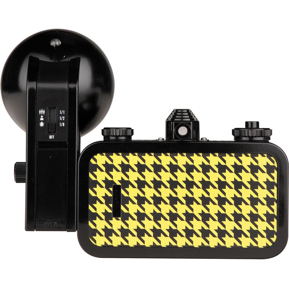 Lomography La Sardina Quadrat Camera with Flash