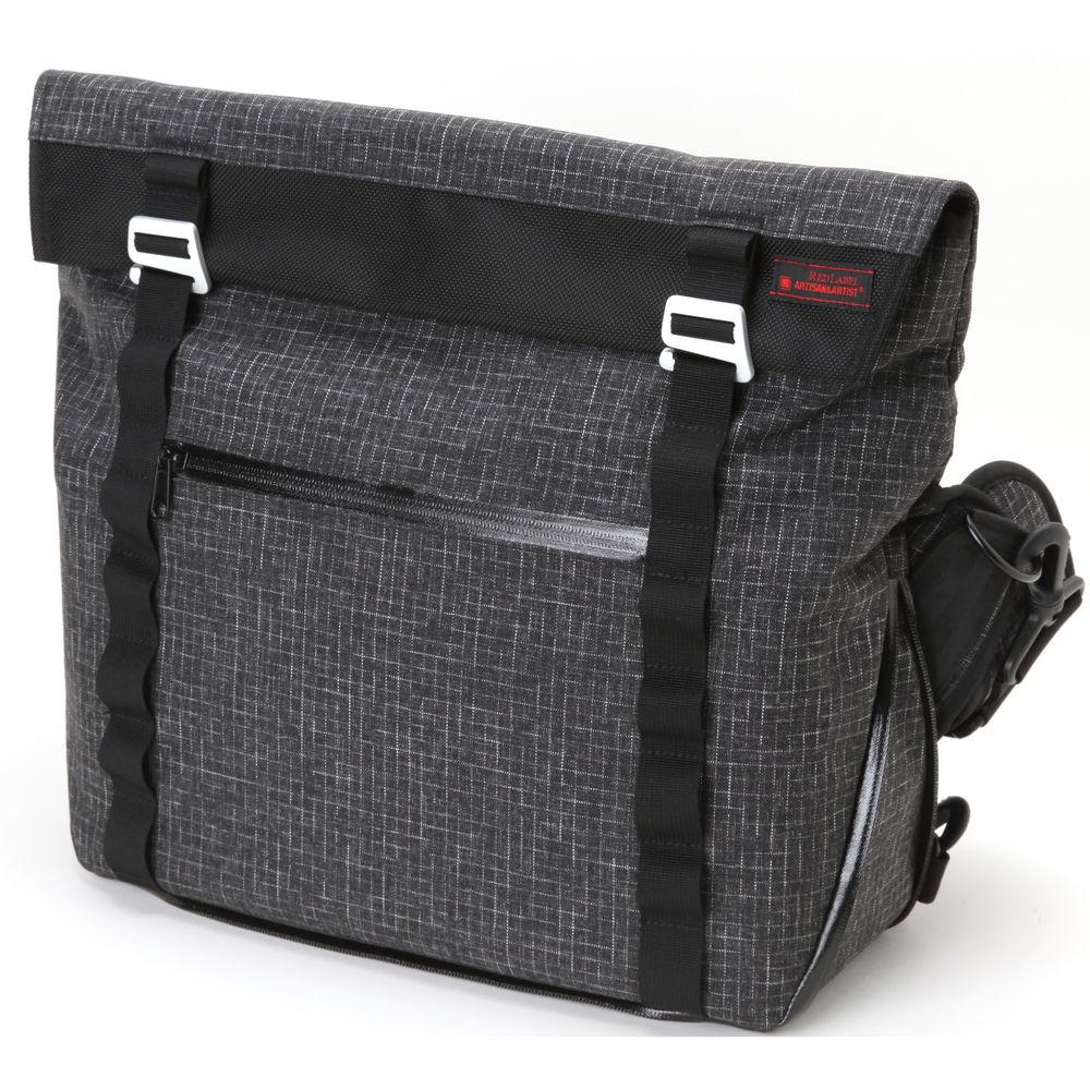 Artisan & Artist RDB-MG100 Camera Messenger Bag