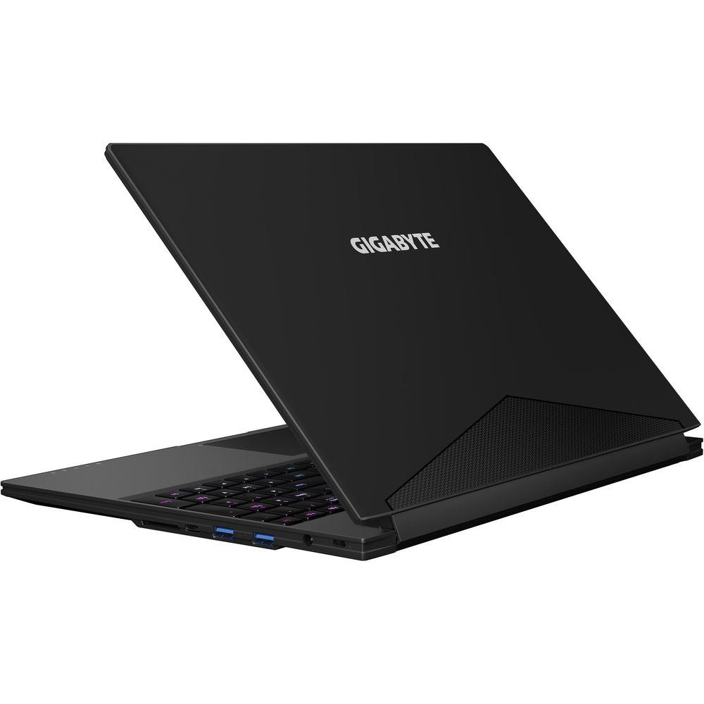 Gigabyte 15.6" Aero 15X v8-BK4 Laptop