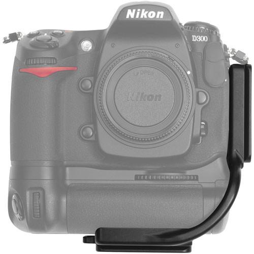 Kirk BL-D300G Compact L-Bracket for Nikon D300 or D700 with MB-D10 Camera