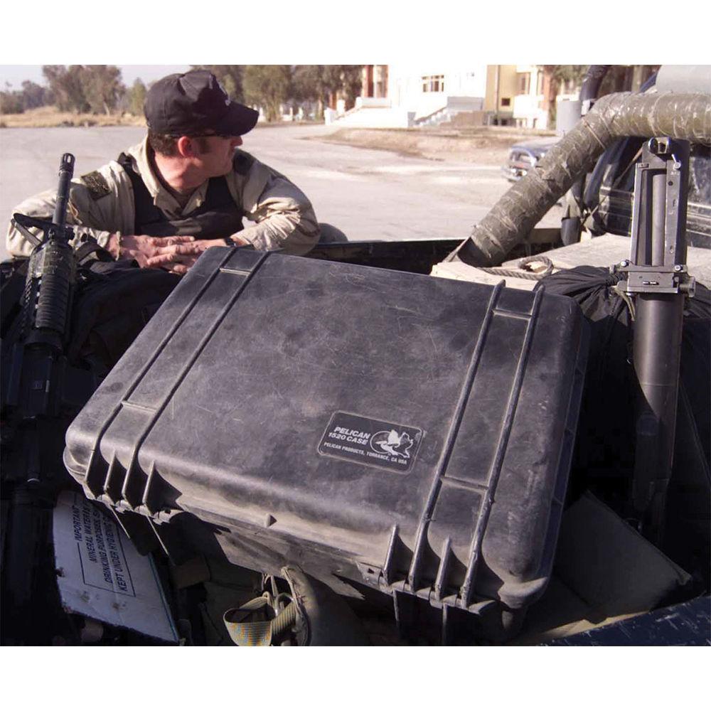 Pelican 1524 Waterproof 1520 Case with Padded Dividers