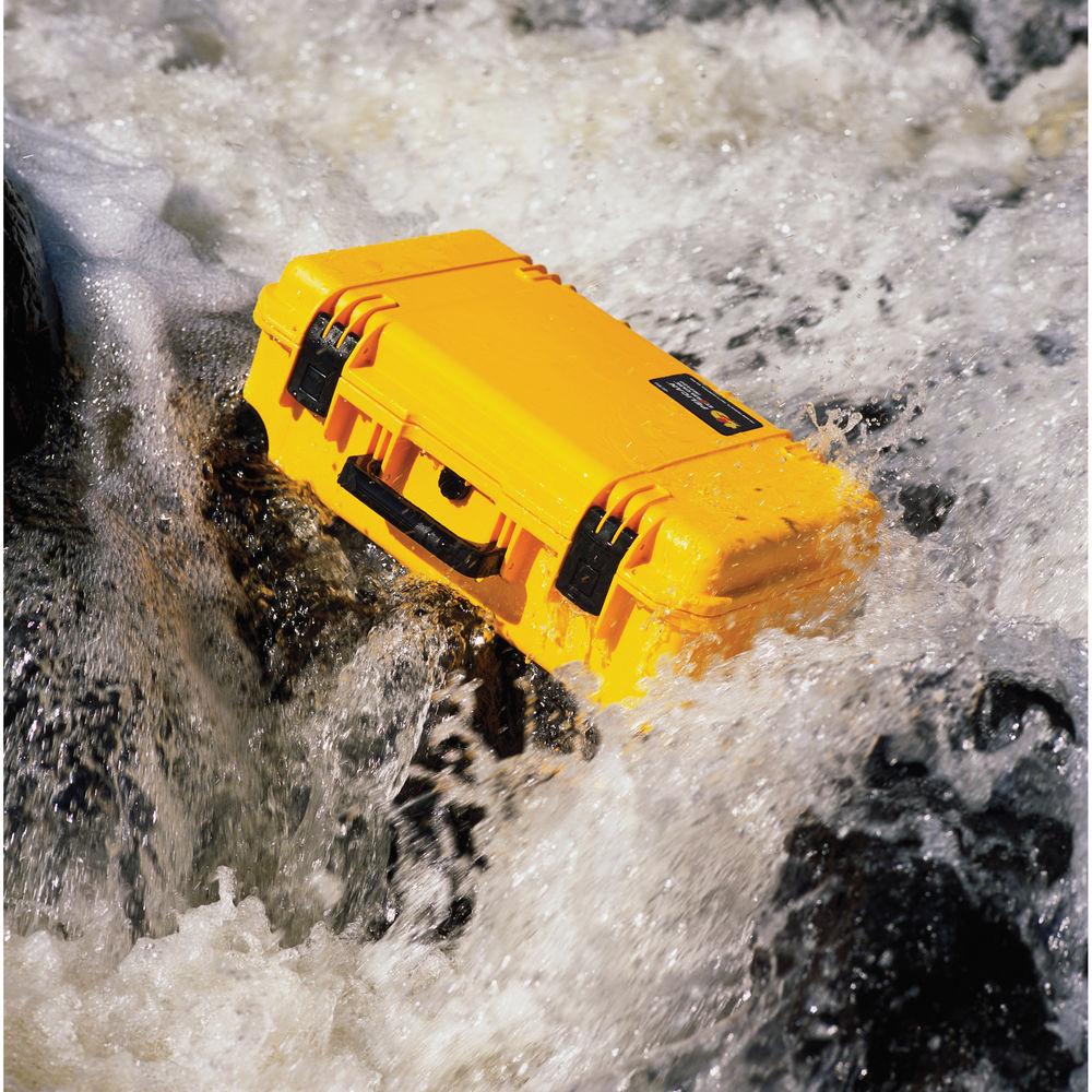 Pelican iM2500 Storm Trak Case without Foam