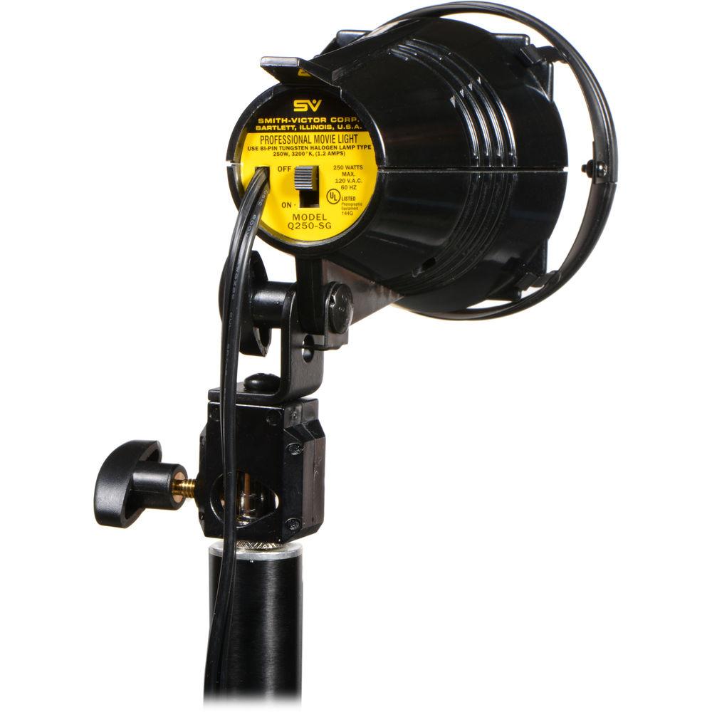 Smith-Victor Q250-SG 250 Watt AC Video Light with 7" Mounting Arm