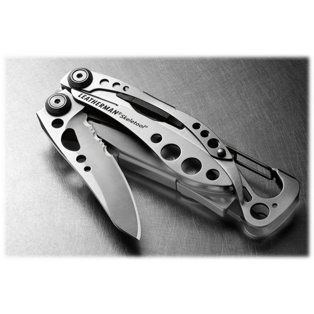 Leatherman Skeletool Multi-Tool with Nylon Sheath