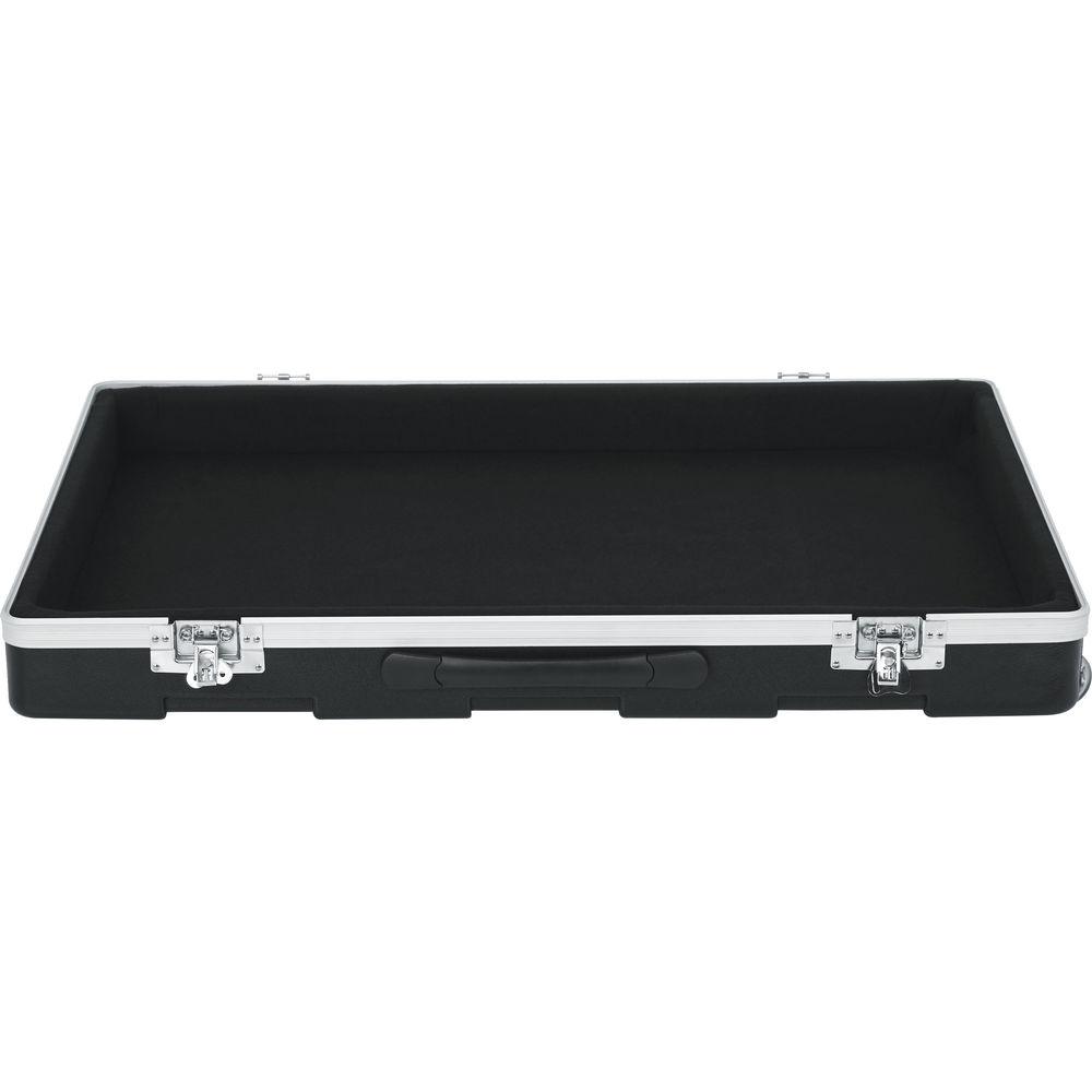 Gator Cases G-MIX-24x36 Rolling ATA Mixer Case with Lockable Recessed Latches and Pull-out Handle