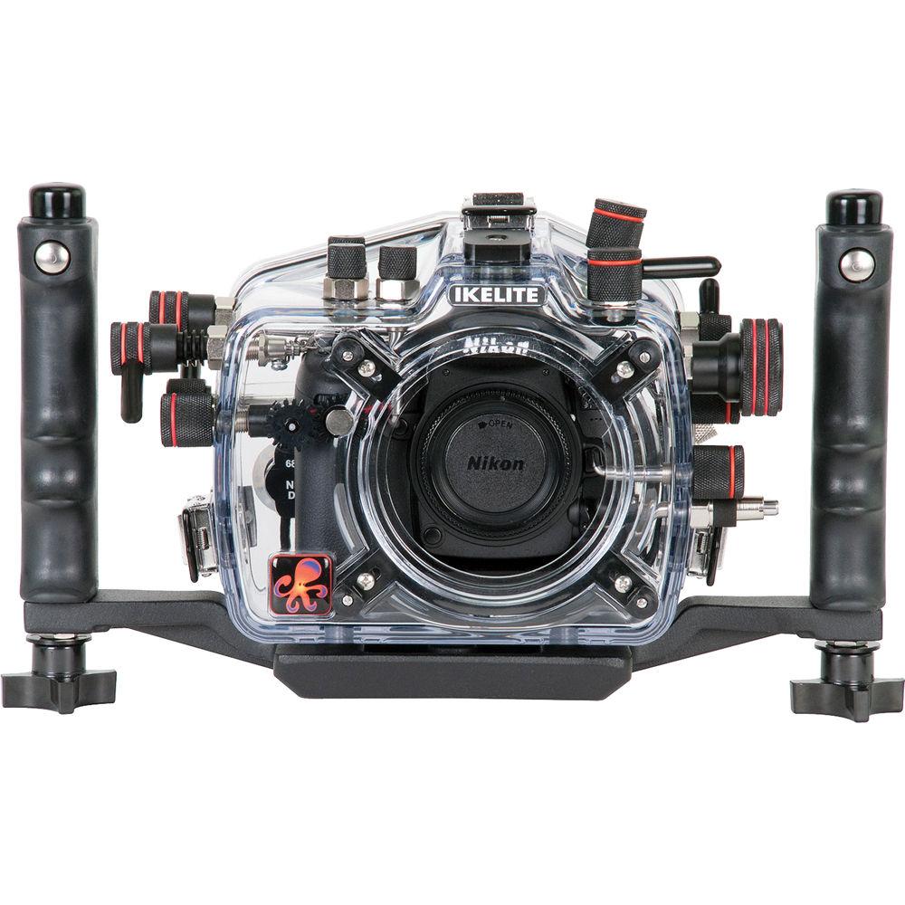 Ikelite Underwater Housing with TTL Circuitry for Nikon D7000